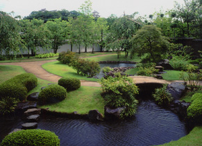 Kohko garden - Japanese garden in the west side residence area of castle