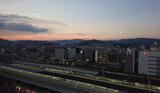 (日本語) チャペルからの夕景