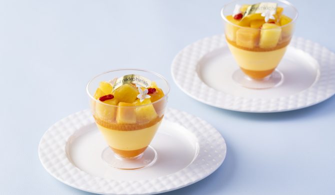 SEASONAL CAKE「マンゴープリン」